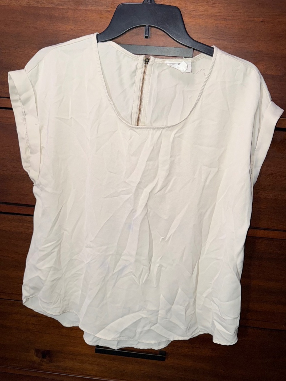 Olive & Oak | Beige Flowy Blouse
